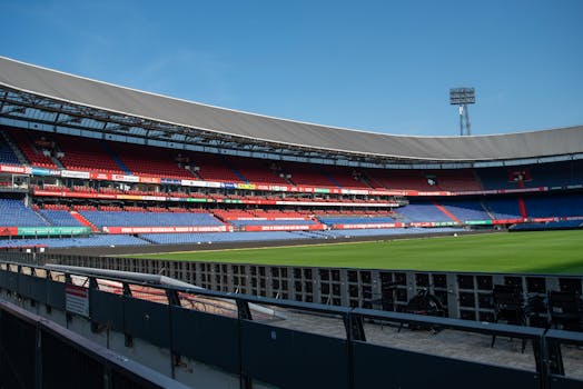 Speelt ajax thuis vandaag? Tijd, tegenstander en update