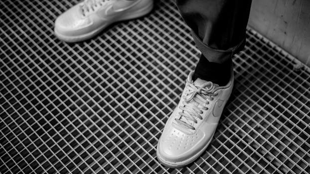 Nieuwste sneaker trend 2026: deze stijlen zie je straks overal