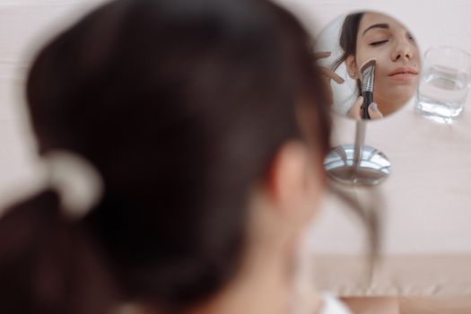 Deze beauty tips voor thuis geven je in één middag een frisse glow