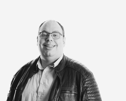 De rol van Niels van der Laan in het lokale nieuwslandschap